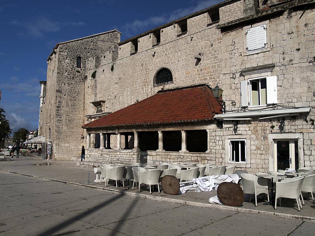 Rooms Livia Trogir Exteriér fotografie