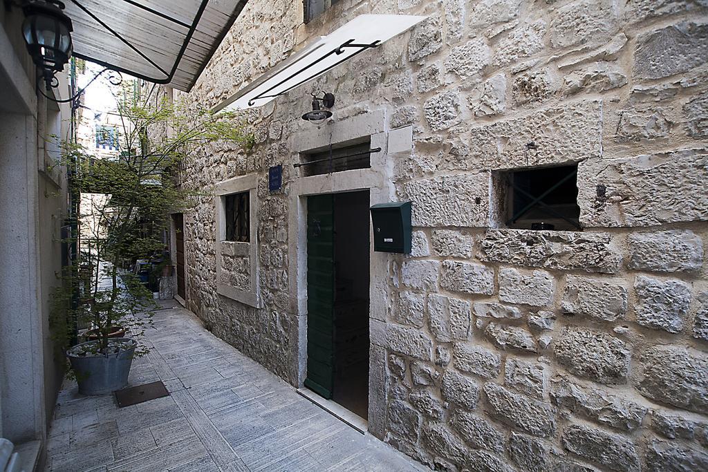 Rooms Livia Trogir Exteriér fotografie