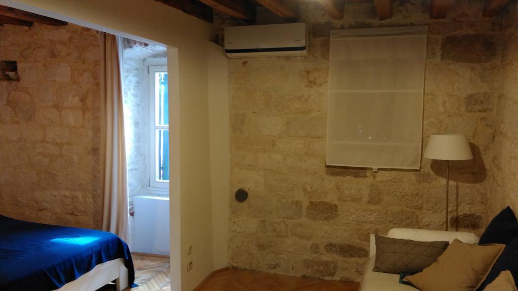 Rooms Livia Trogir Exteriér fotografie